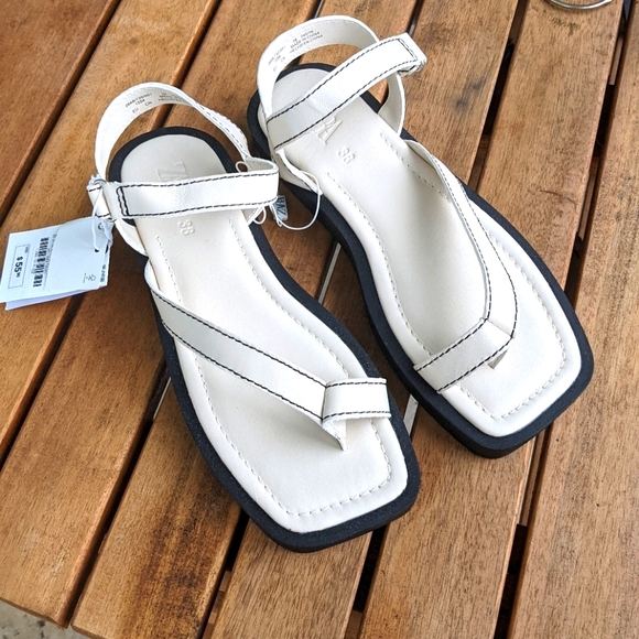 ⛔ sold ⛔ Zara sandals